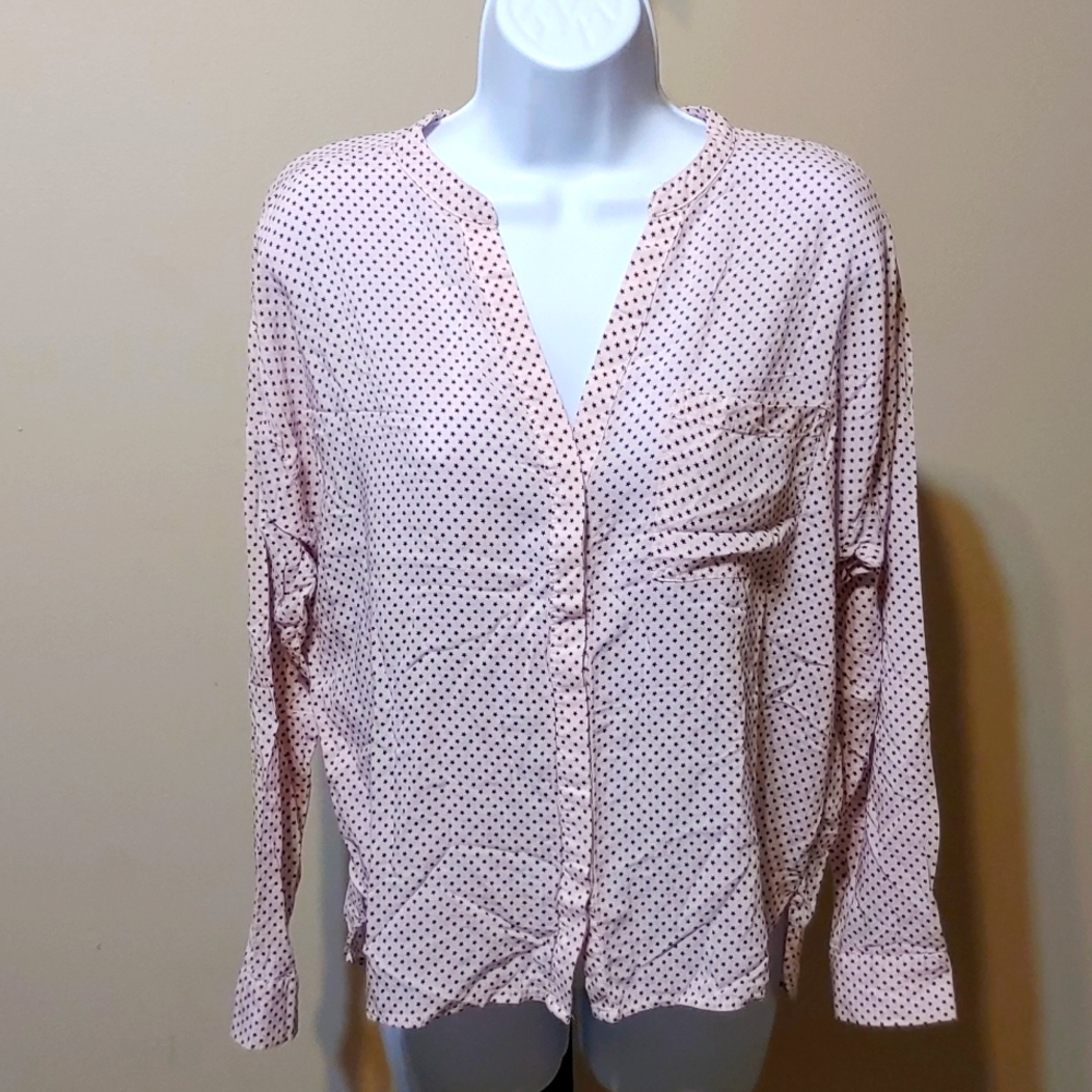 Old navy blouse size M